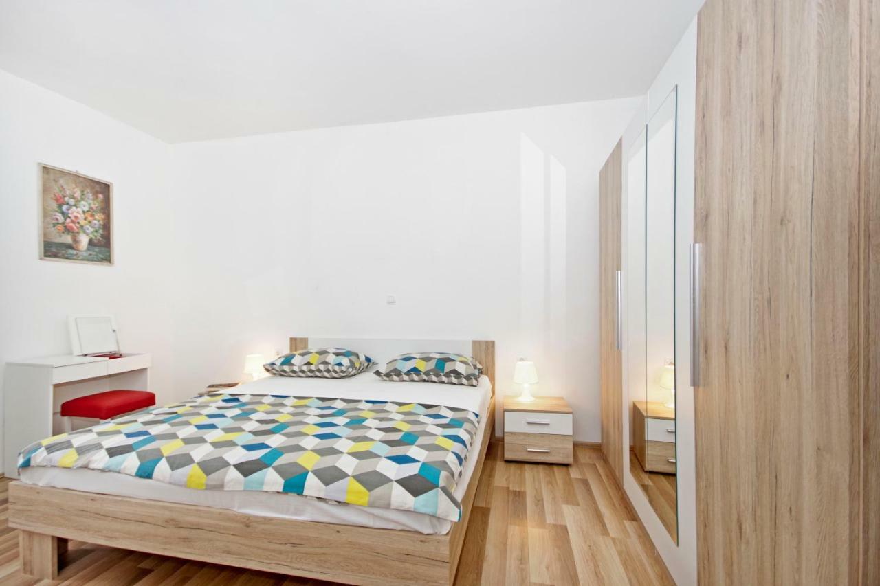 Andela Apartment